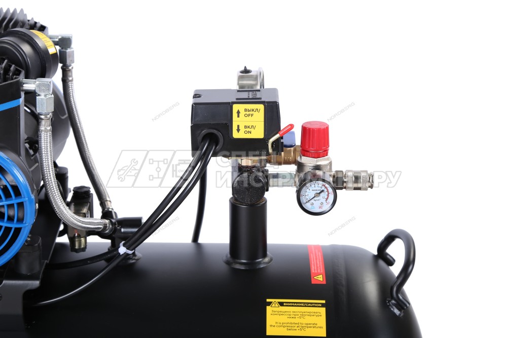 Компрессор безмасляный 220 В, ресивер 125 л, 500 л/мин