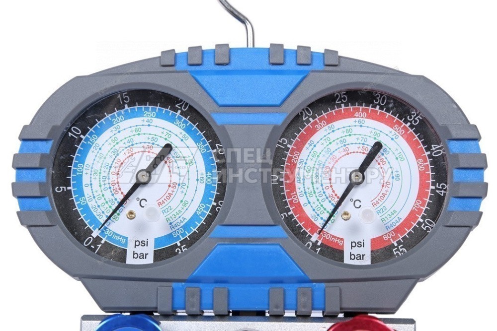 Коллектор манометрический со шлангами и муфтами в кейсе