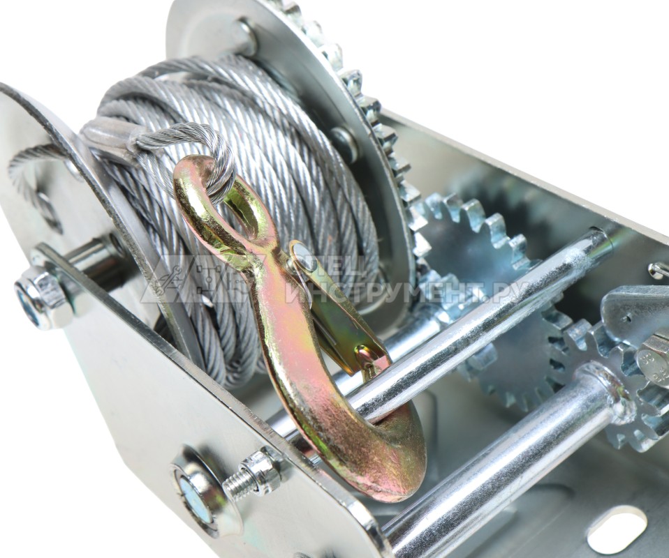 Лебедка ER-97900 ручная барабанная двухскоростная, 900кг (стальной трос, Ø -5мм, длина троса-10м) ЭВРИКА