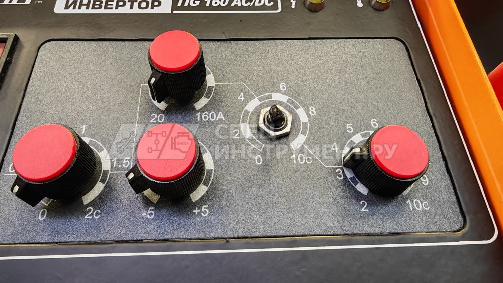 Сварочный инвертор TIG 160 AC/DC (R57) 220В с дефектом