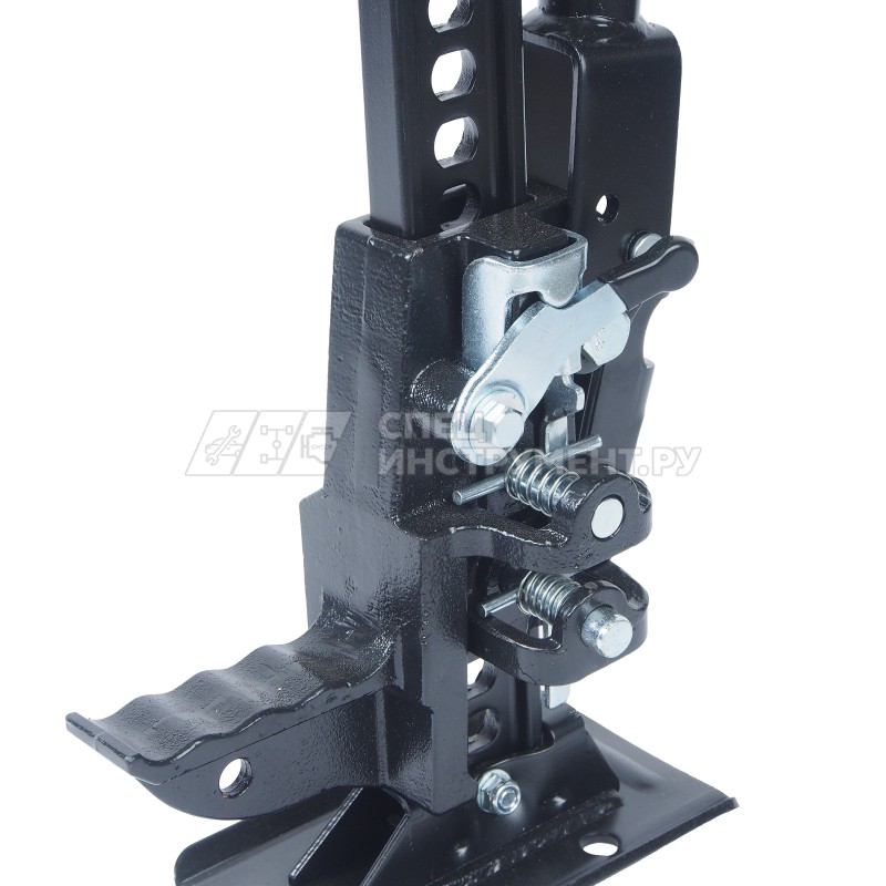 Домкрат ER-13513 реечный 3т 20" (выс. подъема 130-510мм) ЭВРИКА