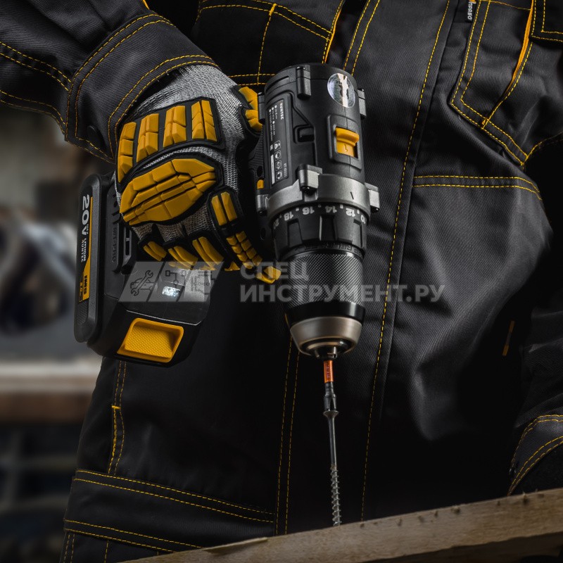 Дрель-шуруповерт аккумуляторная RUNTEC PRO 13 мм,20В, 2*2Ач, 55Нм