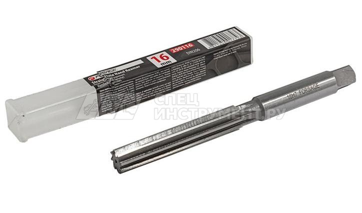 Ручная развертка (прямая) 16мм, в пластиковом футляре