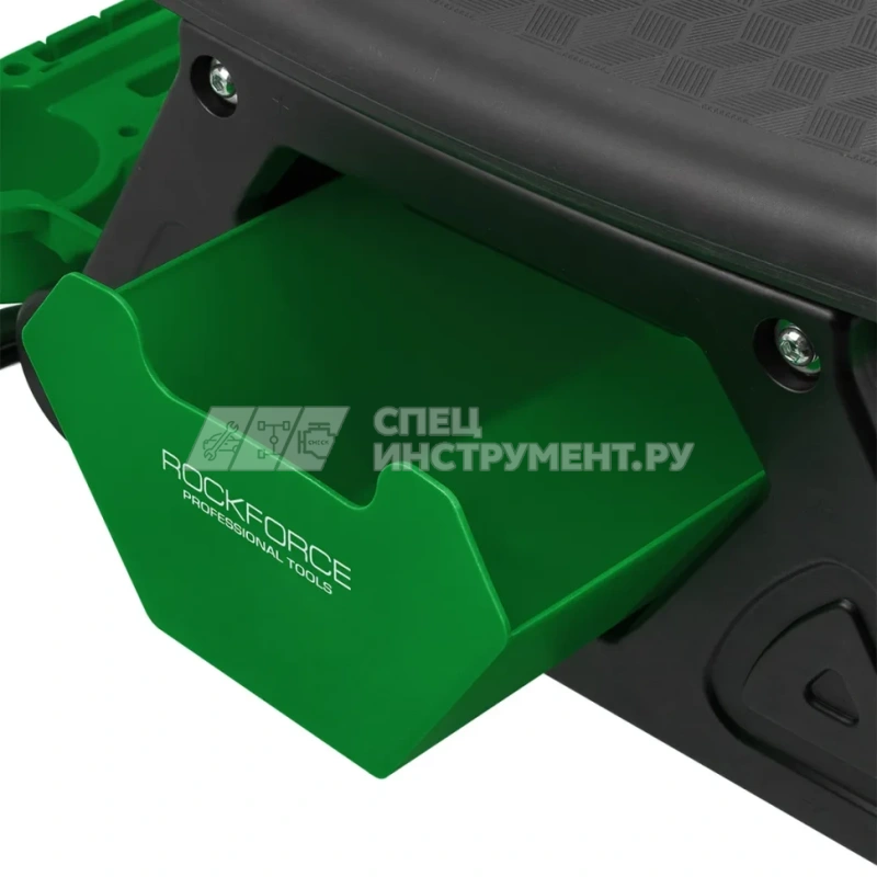 Стул пластиковый передвижной Rock FORCE RF-TRH6800