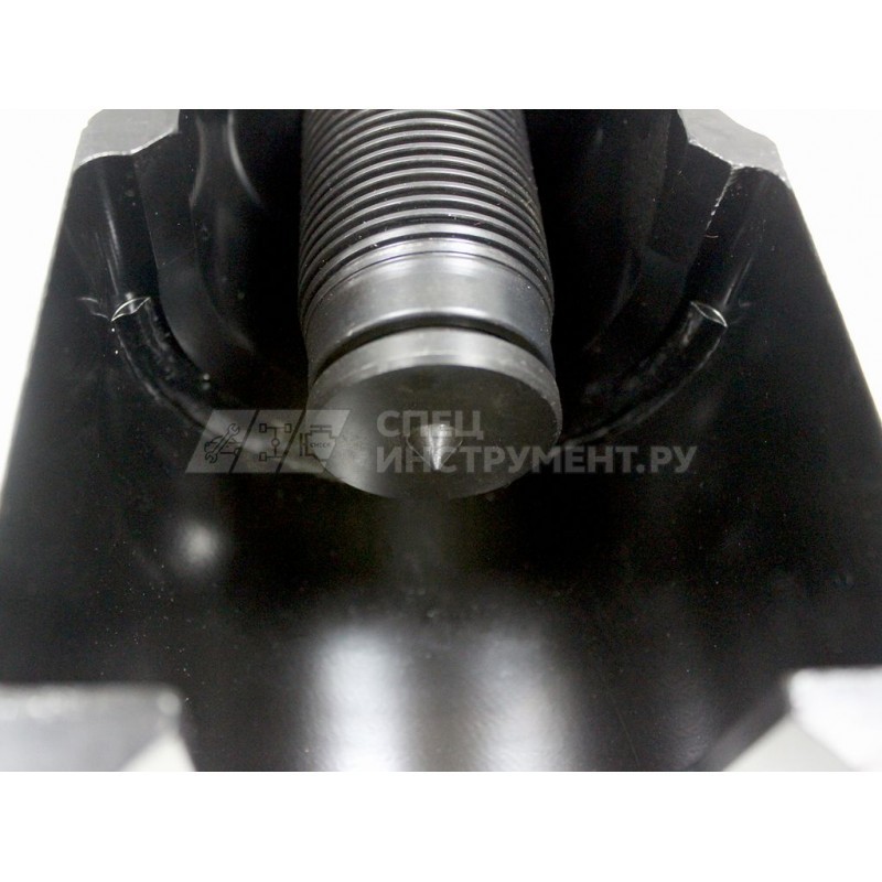 Съемник рулевой сошки грузовых а/м (размер зева 58мм) ROCKFORCE /1/8